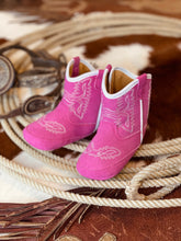 Load image into Gallery viewer, Pink Casanova Lil’ Stompers