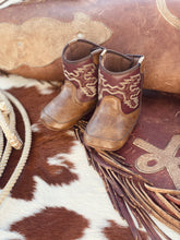 Load image into Gallery viewer, Blake Baby Buckers