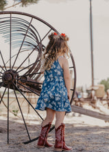 Load image into Gallery viewer, Daisy Spur Dress Set