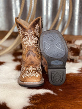 Load image into Gallery viewer, Emma Boots - Toddler