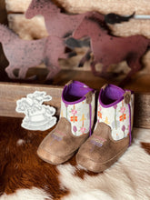 Load image into Gallery viewer, Hannah Baby Buckers