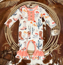 Load image into Gallery viewer, Miley Romper
