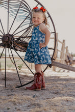 Load image into Gallery viewer, Daisy Spur Dress Set
