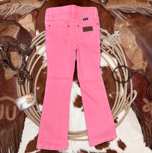 Load image into Gallery viewer, Kaitlyn Wrangler Jeans
