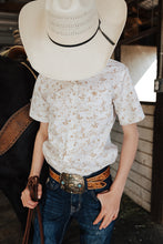 Load image into Gallery viewer, Clyde Ariat Button Up
