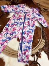 Load image into Gallery viewer, Wildest Dreams Pj’s - Pink
