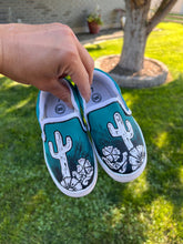 Load image into Gallery viewer, Hand Painted Shoes
