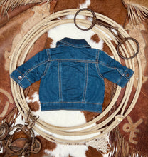Load image into Gallery viewer, Wrangler Denim Jacket
