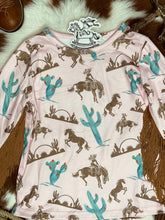 Load image into Gallery viewer, Pink Gettin’ Western Fringe Shirt
