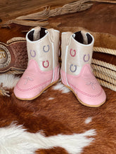 Load image into Gallery viewer, Horseshoe Baby Boots
