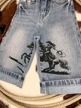 Load image into Gallery viewer, Broncy Jeans
