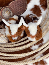 Load image into Gallery viewer, Longhorn Slippers
