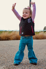 Load image into Gallery viewer, Wayward Vest
