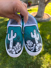 Load image into Gallery viewer, Hand Painted Shoes
