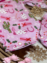 Load image into Gallery viewer, Pink Christmas Pj’s

