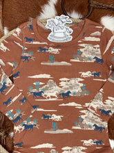 Load image into Gallery viewer, Zion Long Sleeve

