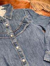 Load image into Gallery viewer, Blair Pearl Snap
