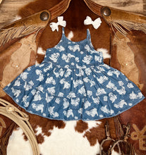 Load image into Gallery viewer, Daisy Spur Dress Set
