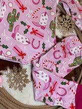 Load image into Gallery viewer, Pink Christmas Pj’s
