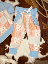 Load image into Gallery viewer, Howdy Sweetheart Hooded Set
