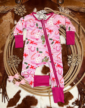 Load image into Gallery viewer, Pink Christmas Zip Up Pj’s
