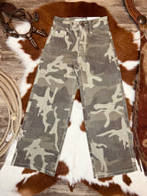 Load image into Gallery viewer, Camo Wide Leg Pants
