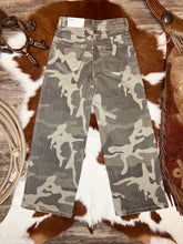 Load image into Gallery viewer, Camo Wide Leg Pants
