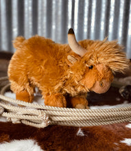 Load image into Gallery viewer, Henry The Highland Plush Toy
